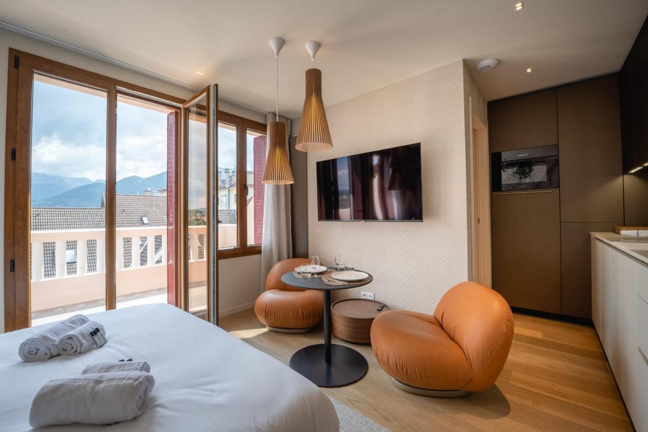 Le Nid Du Favre I - Charming Studio With Stunning Lake View Annecy Eksteriør bilde